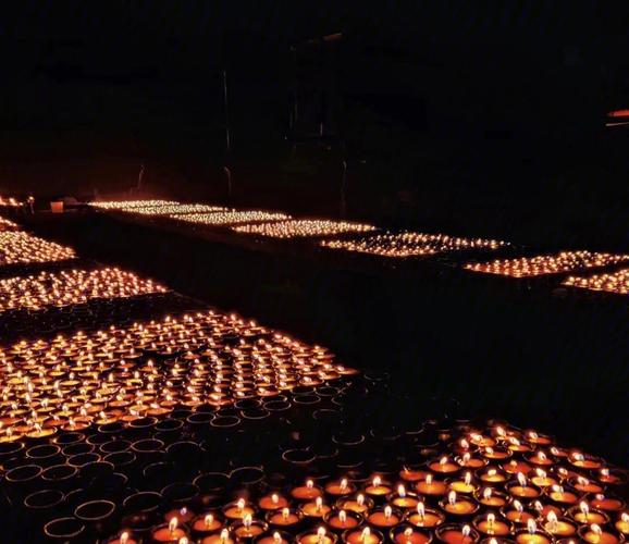 點燈能祈福圖片?點燈祈福什么意思